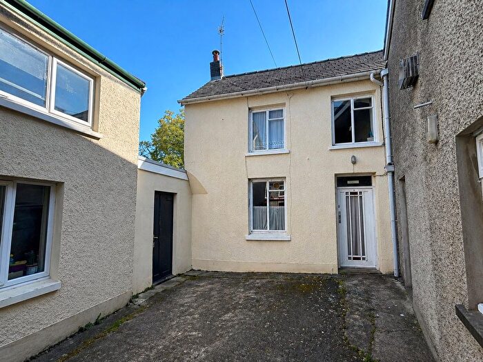 2 Bedroom Terraced House For Sale In Bridge Street, Lampeter, SA48