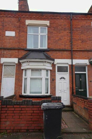 3 Bedroom Terraced House To Rent In Knighton Fields Road West, Leicester LE2