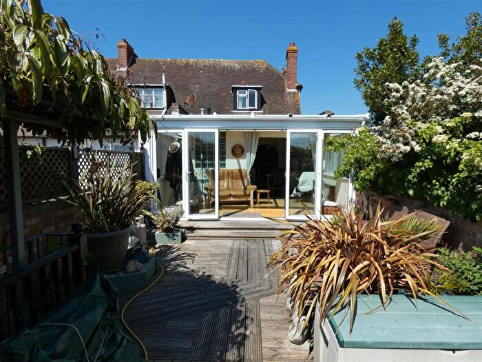 2 Bedroom Maisonette To Rent In Sea Lane, Rustington, BN16