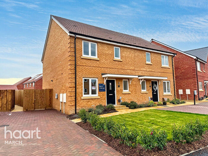 3 Bedroom Semi-Detached House For Sale In The Hillard, Primrose Grove, Wimblington, PE15