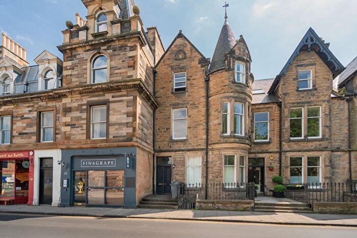 2 Bedroom Flat For Sale In A Colinton Road, Edinburgh, EH10