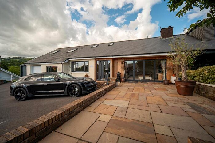 4 Bedroom Semi-Detached Bungalow For Sale In Waterloo, Machen, Caerphilly, CF83
