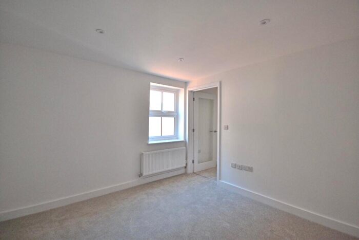 2 Bedroom Cottage For Sale In Paradise Lane, King's Lynn, PE30