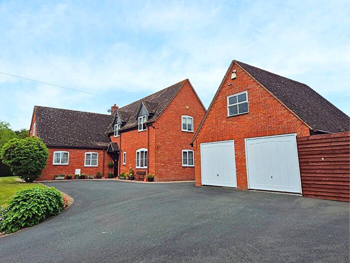 5 Bedroom Detached House For Sale In Easthampton, Shobdon, Herefordshire, HR6