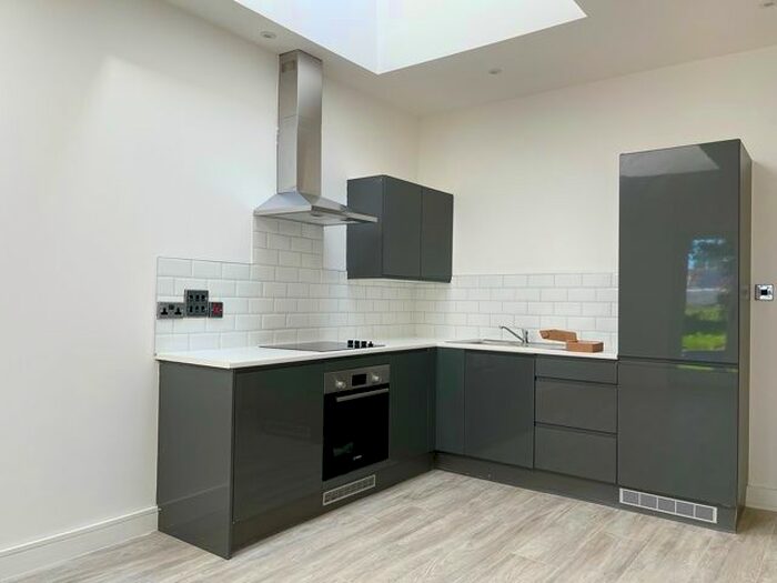 2 Bedroom Flat To Rent In Stanmore Road, Edgbaston, Birmingham B16