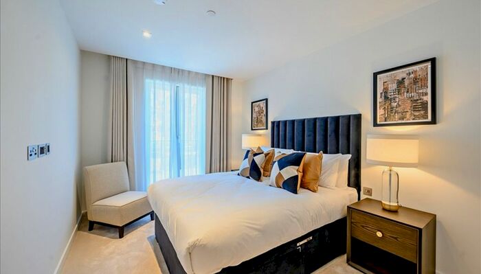 2 Bedroom Flat To Rent In Edgware Road, Garrett Mansions, W2
