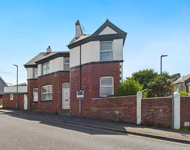 5 Bedroom End Of Terrace House For Sale In Bramble Hill, Bude, Cornwall, EX23