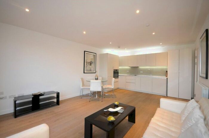 2 Bedroom Flat To Rent In Tudway Road, London, SE3