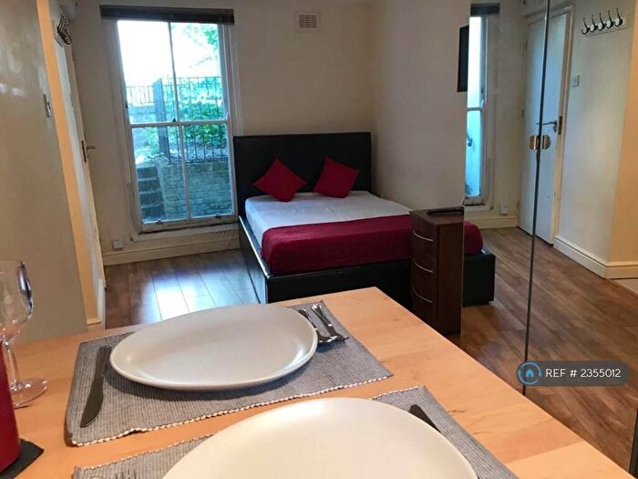 Studio To Rent In London, London, N7