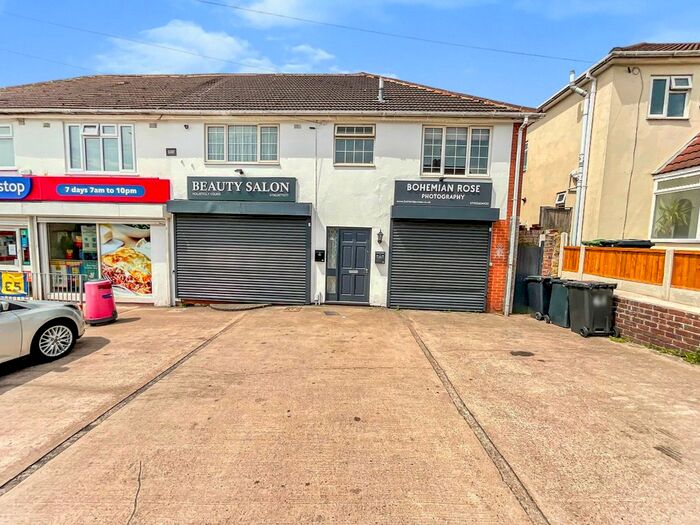 2 Bedroom Flat To Rent In Bourne Street, Coseley, Bilston, WV14