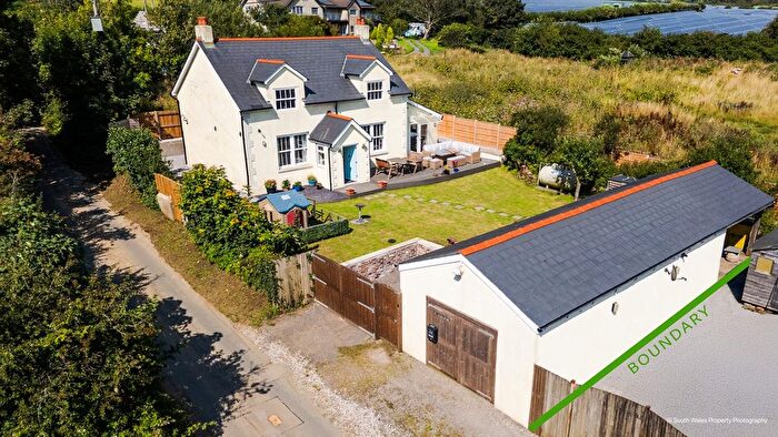 2 Bedroom Detached House For Sale In Court Colman, Bridgend, CF32