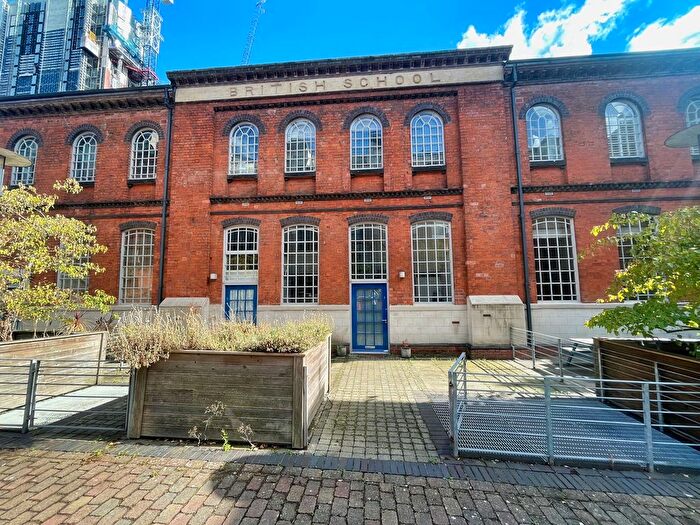 2 Bedroom Flat For Sale In Scholars Gate, Severn Street, Birmingham, B1