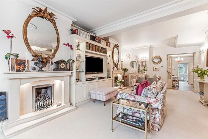 3 Bedroom Terraced House To Rent In Kingwood Road, London, SW6