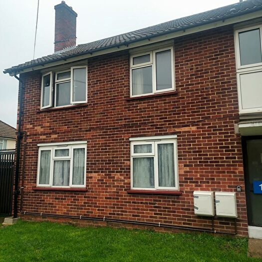 1 Bedroom Flat To Rent In Fleming Court, Croydon, CR0