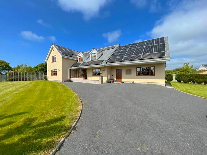 6 Bedroom Detached House For Sale In Tyr Wennol, Llanrhystud, Aberystwyth, SY23