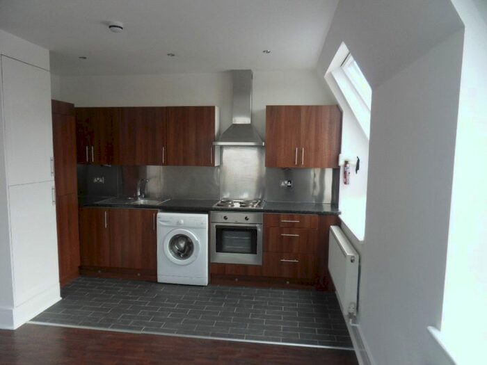 1 Bedroom Flat To Rent In Woodgrange Avenue, Kenton, Harrow, HA3