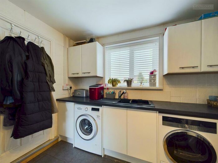 4 Bedroom Detached House For Sale In Market Rasen Way, Holbeach, PE12