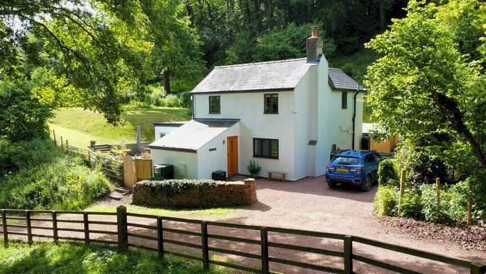 3 Bedroom Cottage For Sale In Hope Mansell, Ross-On-Wye, HR9