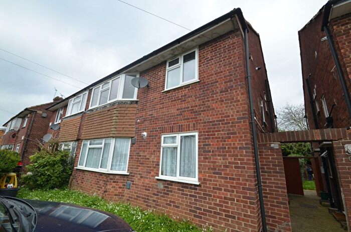 2 Bedroom Flat To Rent In West End Lane, Hayes, UB3