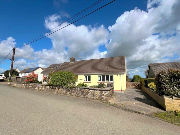 3 Bedroom Bungalow For Sale In Chapel Road, Keeston, Hwlffordd, SA62