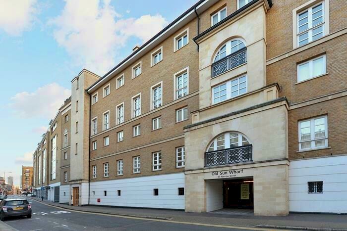 2 Bedroom Apartment To Rent In Old Sun Wharf, Narrow Street, E14