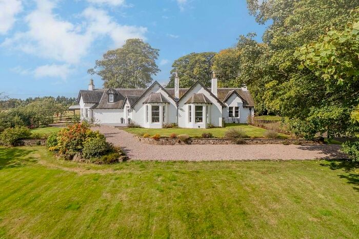 5 Bedroom Detached House For Sale In Leven, KY8