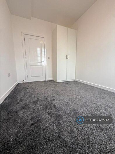 2 Bedroom Flat To Rent In Edwin House, London, E13