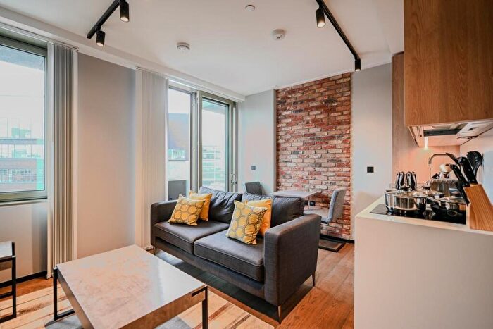 Studio To Rent In Hewett Street, London, EC2A