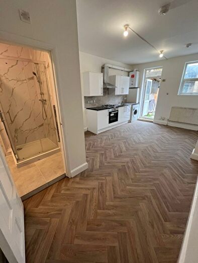 1 Bedroom Flat To Rent In Ilford, IG1