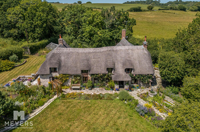 4 Bedroom Detached House For Sale In Watergates Lane, Dorchester, DT2