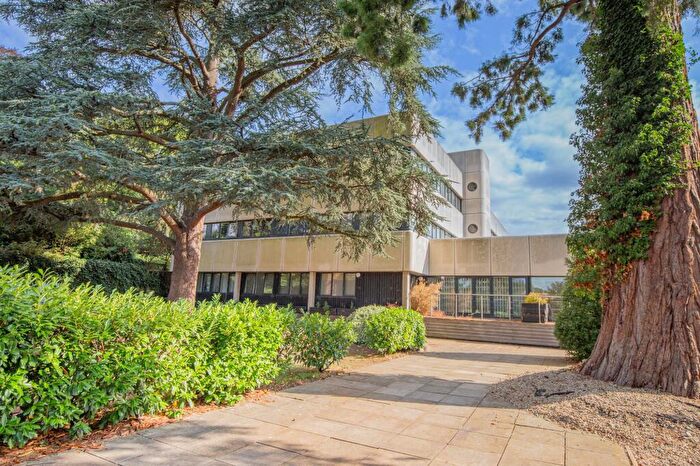 2 Bedroom Flat For Sale In Sir Bernard Lovell Road, Malmesbury, SN16