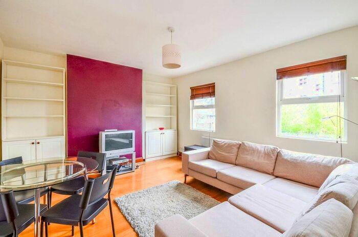 1 Bedroom Flat To Rent In Drayton Park, Highbury, London, N5