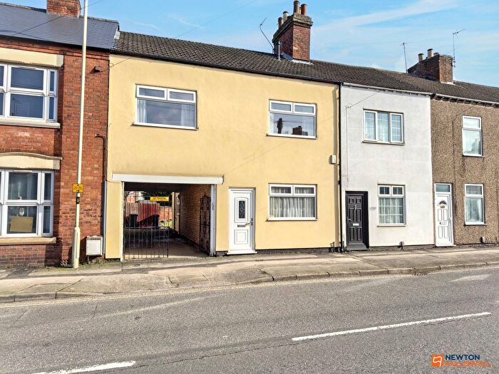 3 Bedroom Terraced House For Sale In Belvoir Road, Coalville, LE67