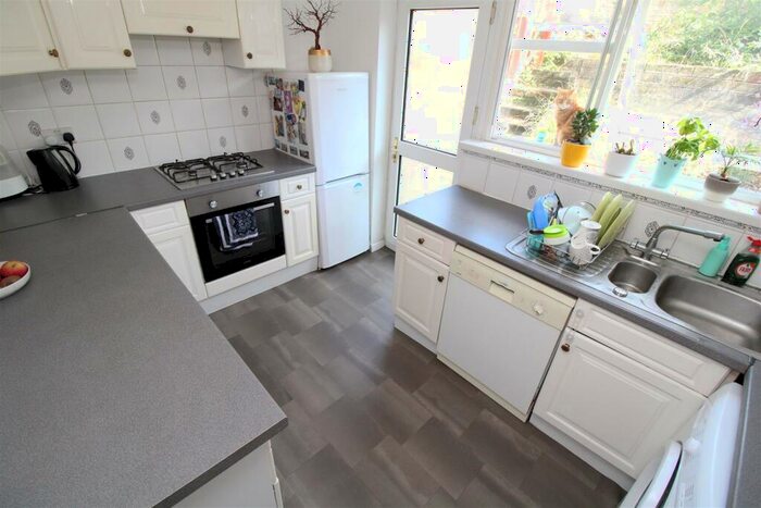 2 Bedroom Terraced House To Rent In Hillside View, Graigwen, CF37