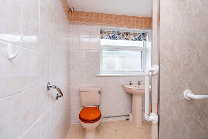 2 Bedroom Detached Bungalow For Sale In Fen Road, East Kirkby, Spilsby, PE23