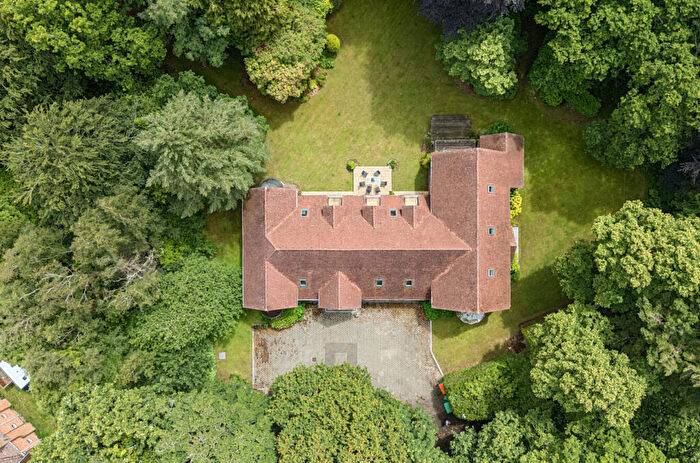 5 Bedroom Detached House For Sale In Fountains Park, Netley Abbey, Southampton, Hampshire, SO31