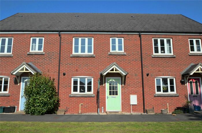 3 Bedroom Terraced House To Rent In Tiverton Road, Cullompton, Devon EX15