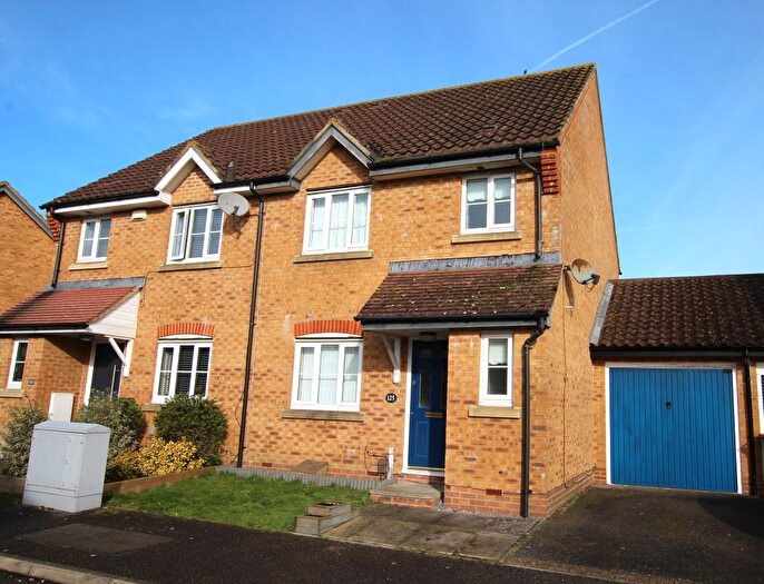 3 Bedroom Semi-Detached House To Rent In Wood Lane, Ashford, TN23