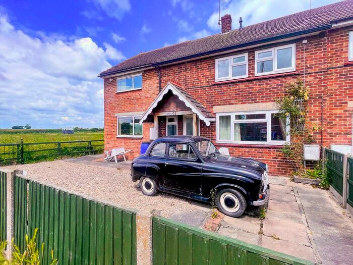 4 Bedroom End Of Terrace House For Sale In Queensway, Sturton By Stow, Lincoln, LN1
