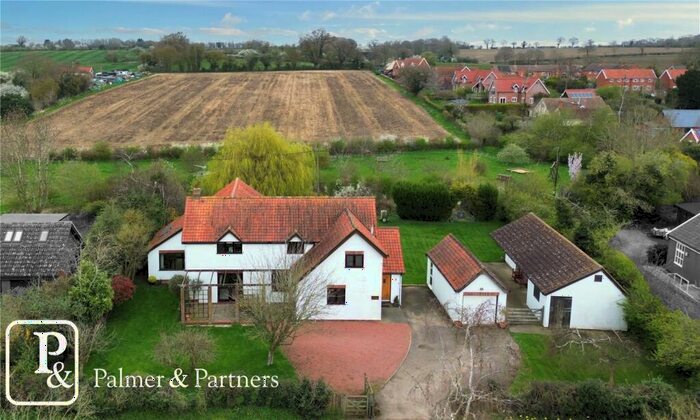 4 Bedroom Detached House For Sale In Low Road, Great Glemham, Saxmundham, Suffolk, IP17