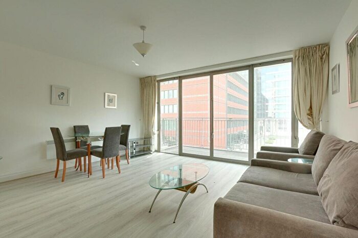 1 Bedroom Flat For Sale In Hertsmere Road, Horizon Building, E14