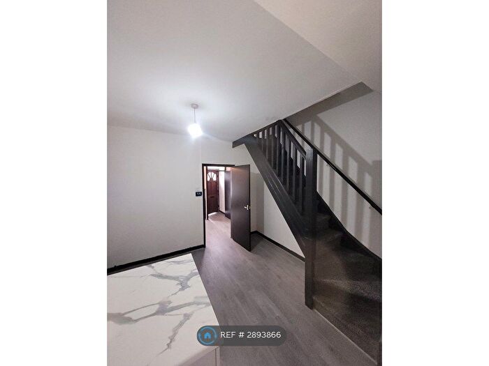 2 Bedroom Terraced House To Rent In Southgate Road, Liverpool, L13