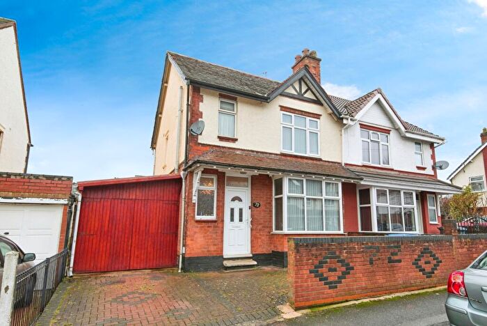 4 Bedroom Semi Detached House For Sale In Overdale Road, Derby, Derbyshire, DE23