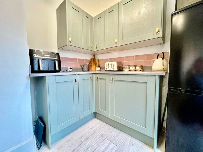 2 Bedroom Terraced House For Sale In Blackpool Road, Ashton-On-Ribble, Preston, PR2
