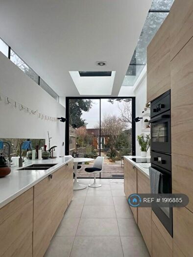 2 Bedroom Terraced House To Rent In New Road, Shoreham By Sea, BN43