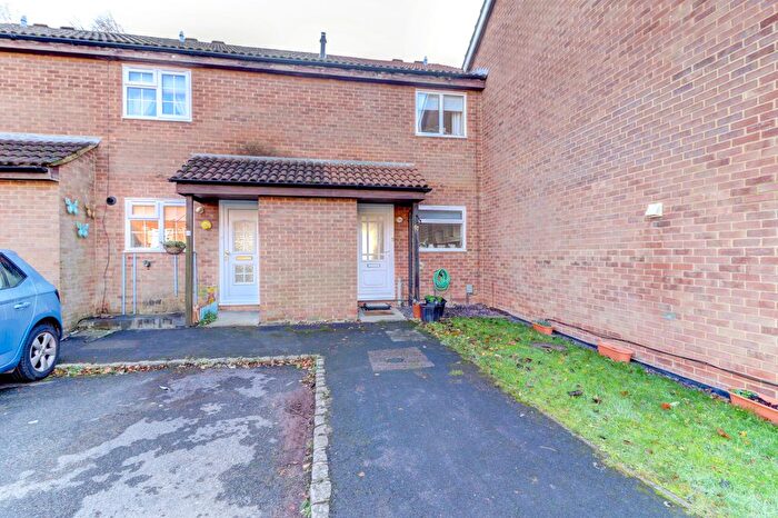 2 Bedroom Terraced House For Sale In Lansdowne Way, High Wycombe, Buckinghamshire, HP11
