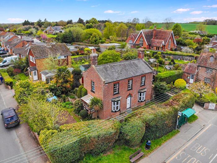 3 Bedroom Detached House For Sale In High Street, Littlebourne, CT3