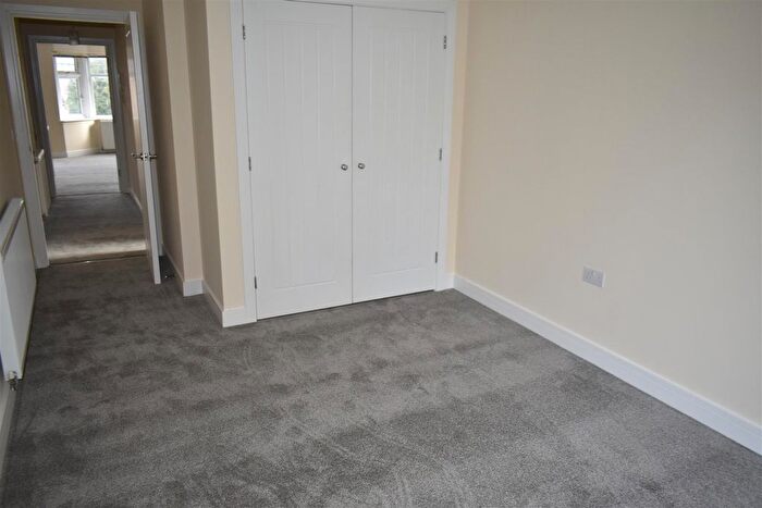 1 Bedroom Flat To Rent In Tower Road South, Warmley, Bristol, BS30