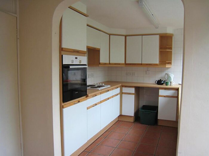 5 Bedroom Semi Detached House To Rent In High Kingsdown, Bristol, BS2