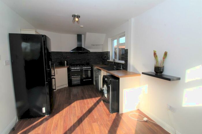 3 Bedroom House To Rent In Windsor Green, Ely, Cardiff, CF5